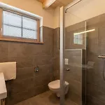 シャレー Haus Ganbei *