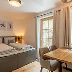 Haus Ganbei シャレー *