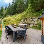 シャレー Haus Ganbei