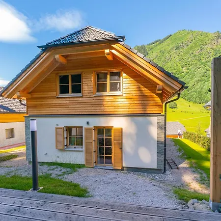 Haus Ganbei Шале *