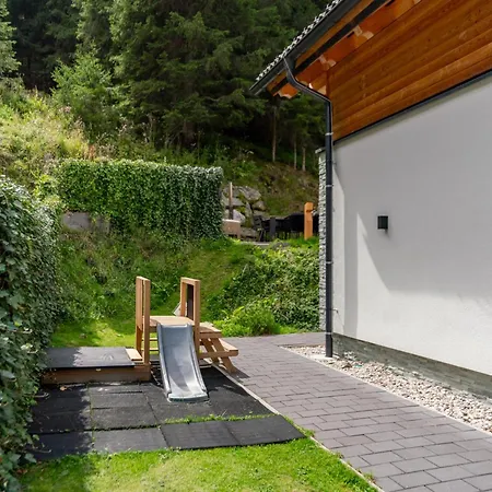 Haus Ganbei Domek alpejski